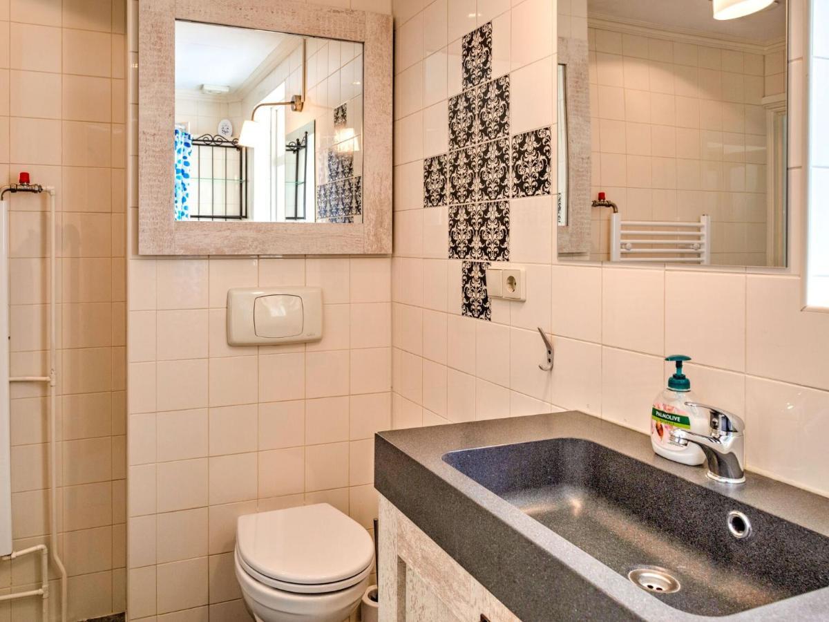 Modern Apartment In Schoorl Near The Beach ภายนอก รูปภาพ
