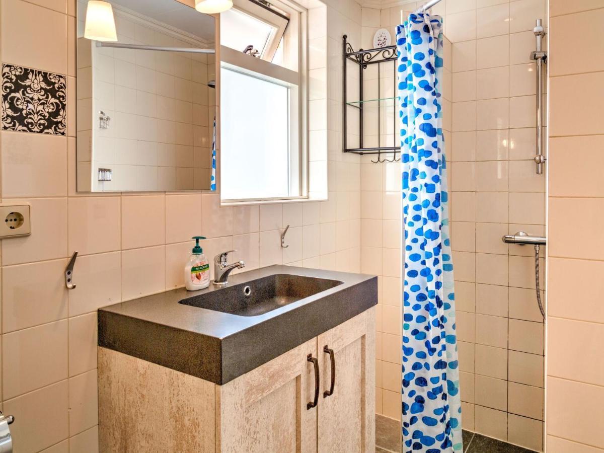 Modern Apartment In Schoorl Near The Beach ภายนอก รูปภาพ